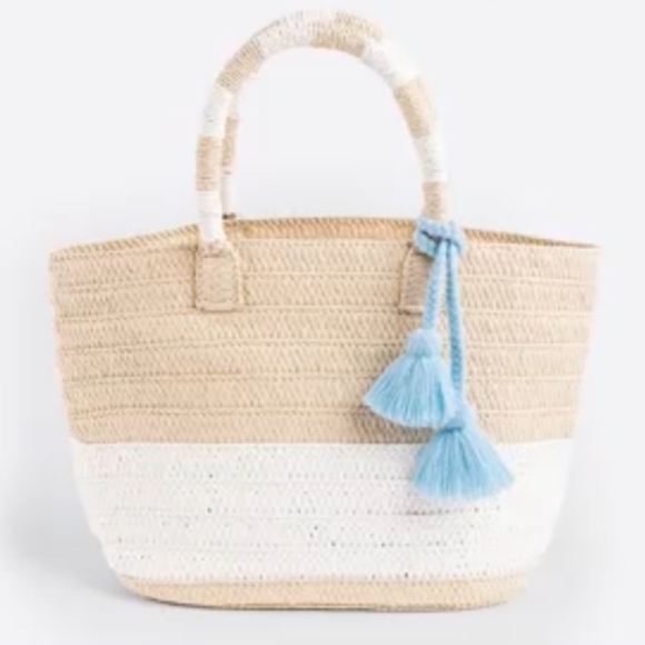 Altru Made For Good Handwoven Straw Beach Bag NWT